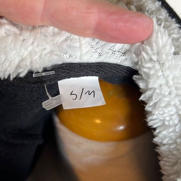 Black Hooded Cat Ear Fuzzy Trim Poncho Sample Piece Size S/M - Picture 4 of 6